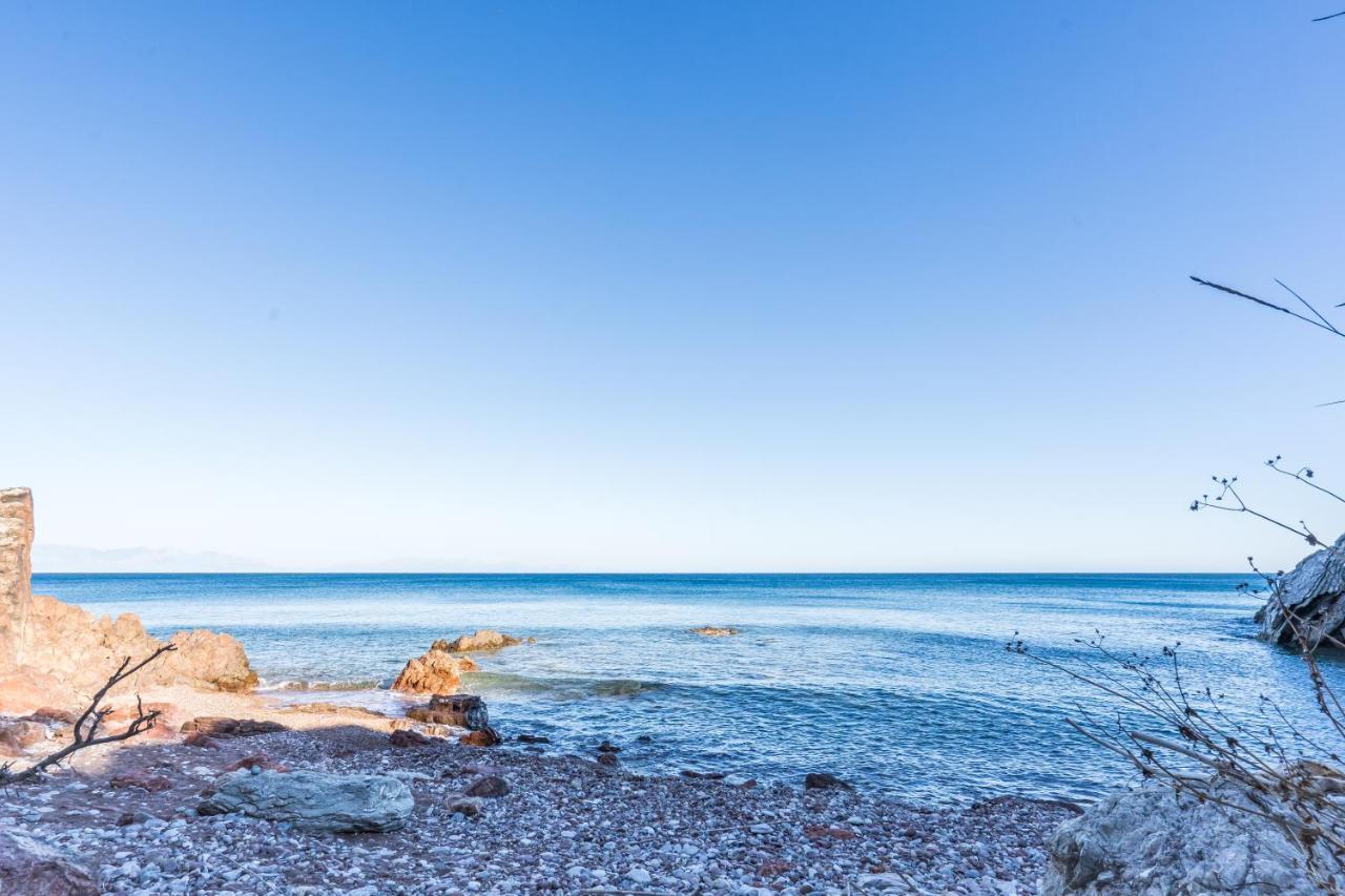 Koróni Seafront Studio With Direct Beach Access מראה חיצוני תמונה